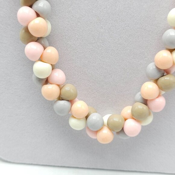 Vintage 1950s Pastel Bead Cluster Necklace 28" Acrylic Pink Gray No Clasp - Picture 2 of 5